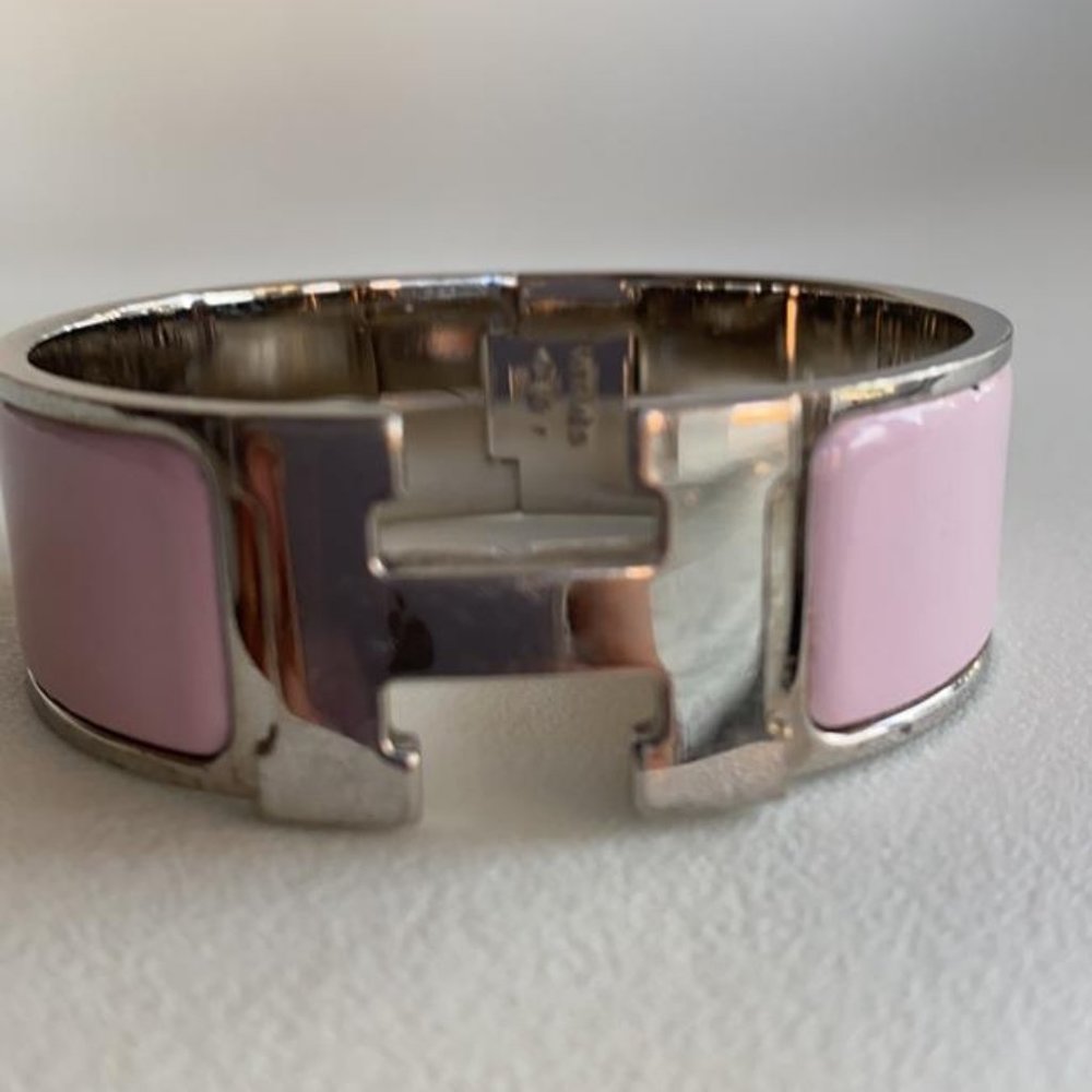 Hermes Lavender Clic Clac and Silver Wide Pm Size